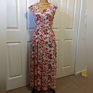 Melloday Floral Maxi Dress sz Small